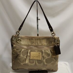 Vintage Coach Poppy Signature Khaki Gold Hardware Shoulder Hand Bag